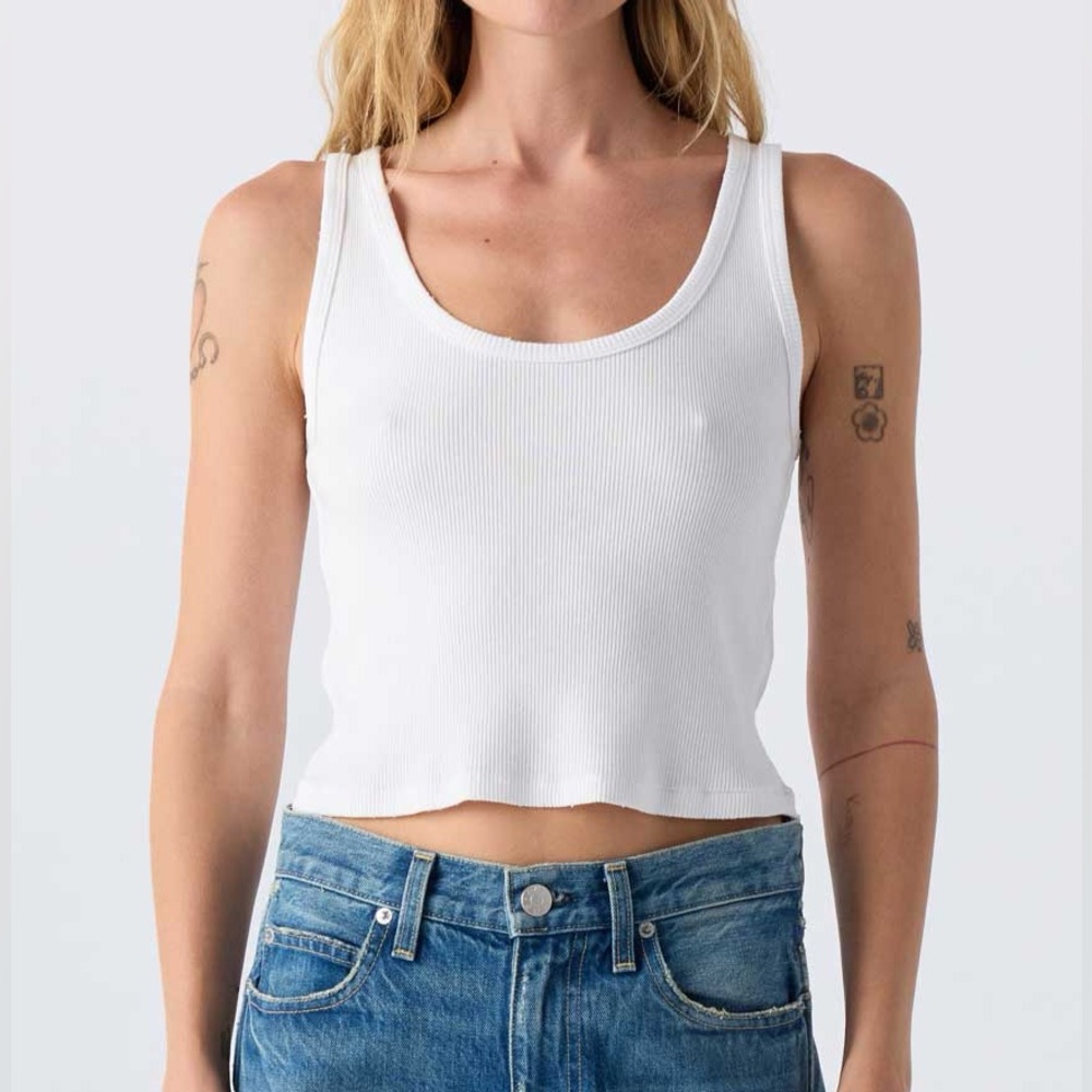 AMO White Ribbed Crop Tank Top